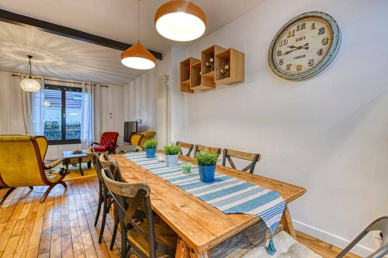 Vila Chic And Vintage House With Garden Saint-Denis  Exteriér fotografie