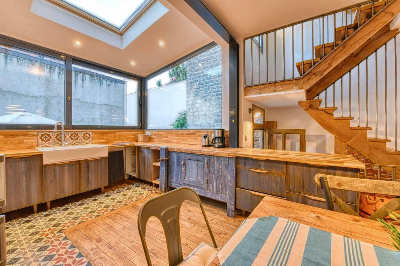 Vila Chic And Vintage House With Garden Saint-Denis  Exteriér fotografie